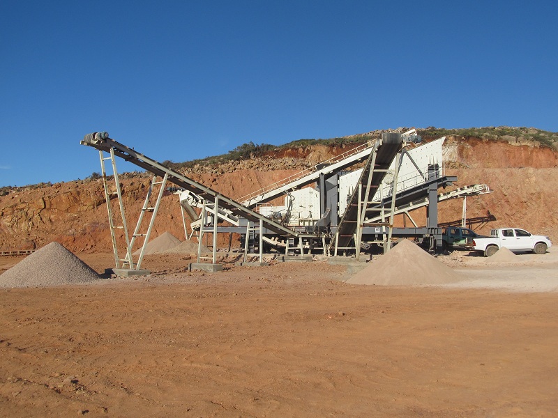 皮帶機現(xiàn)場應(yīng)用