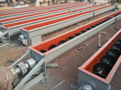 槽式螺旋輸送機(jī)廠(chǎng)家設(shè)備展示