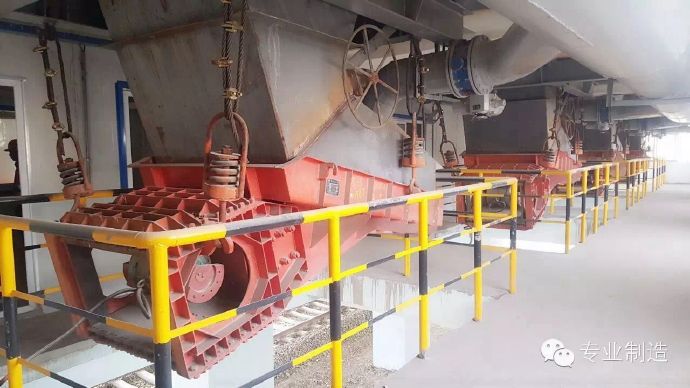 雙質體振動給料機吊裝式